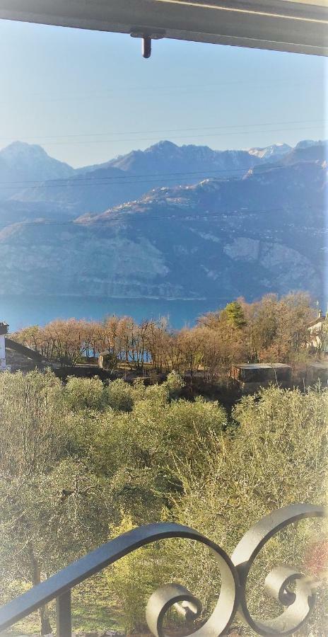 Apartamento La Casa Nel Bosco Malcesine Exterior foto